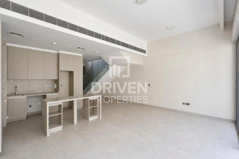 Townhouse in Mohammed Bin Rashid City, Dubai 3 bedrooms, 136.85 sq.m. № 125181 - photo 2