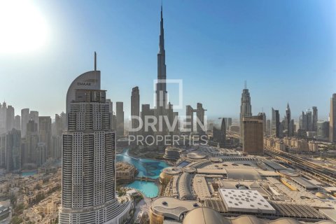 Apartamento en The Address Residence Fountain Views, Downtown Dubai (Downtown Burj Dubai), Dubai, 2 dormitorios, 126.53 m², № 125183