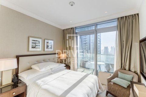 Apartamento en The Address Residence Fountain Views, Downtown Dubai (Downtown Burj Dubai), Dubai, 2 dormitorios, 126.53 m², № 125183 - foto 4