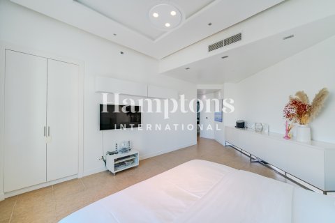 Apartment in FIVE Palm Jumeirah, Palm Jumeirah, Dubai 3 bedrooms, 204.56961891 sq.m. № 95154 - photo 20