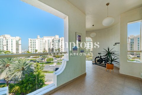 Apartment in FIVE Palm Jumeirah, Palm Jumeirah, Dubai 3 bedrooms, 204.56961891 sq.m. № 95154 - photo 4