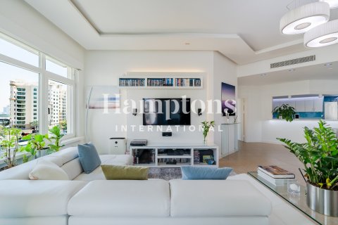 Apartment in FIVE Palm Jumeirah, Palm Jumeirah, Dubai 3 bedrooms, 204.56961891 sq.m. № 95154 - photo 21