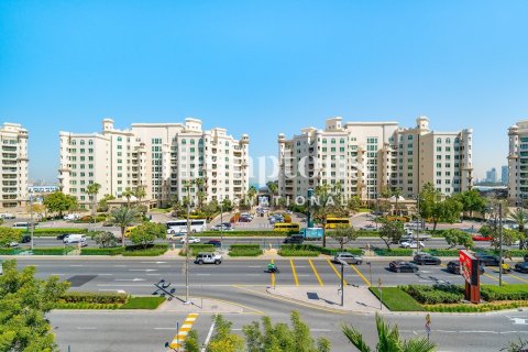 Apartment in FIVE Palm Jumeirah, Palm Jumeirah, Dubai 3 bedrooms, 204.56961891 sq.m. № 95154 - photo 2