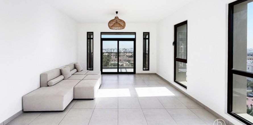 Квартира в Умм-Сукейме, Дубай, 2 спальни, 134м², № 95153