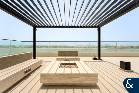 Villa in Signature Villas, Palm Jumeirah, Dubai 5 bedrooms, 639 sq.m. № 76506 - photo 20