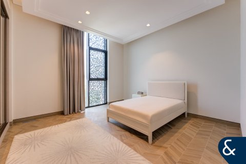 Villa in Signature Villas, Palm Jumeirah, Dubai 5 bedrooms, 639 sq.m. № 76506 - photo 12