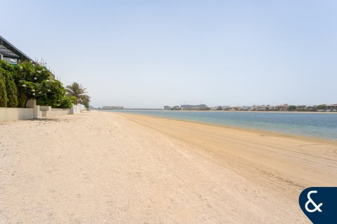 Villa in Signature Villas, Palm Jumeirah, Dubai 5 bedrooms, 639 sq.m. № 76506 - photo 23