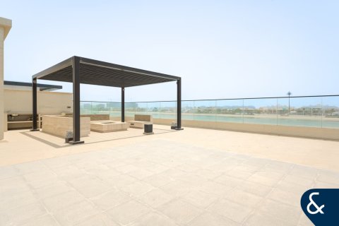 Villa in Signature Villas, Palm Jumeirah, Dubai 5 bedrooms, 639 sq.m. № 76506 - photo 19