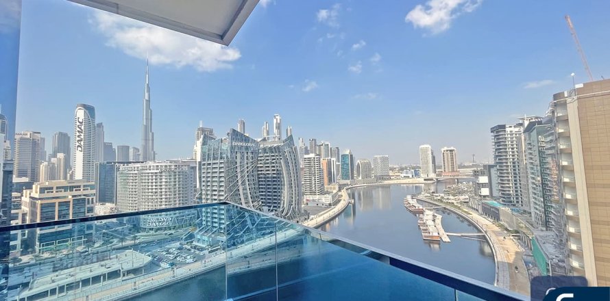 Apartamento en Business Bay, Dubai, 2 dormitorios, 133 m², № 76507