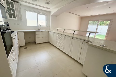 فيلا في Meadows, دبي 5 غرف نوم , 369 م² رقم 76516 - صورة 4