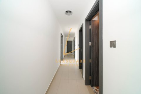 Apartment in Uptown Motor City, Motor City, Dubai 3 bedrooms, 194 sq.m. № 84510 - photo 2