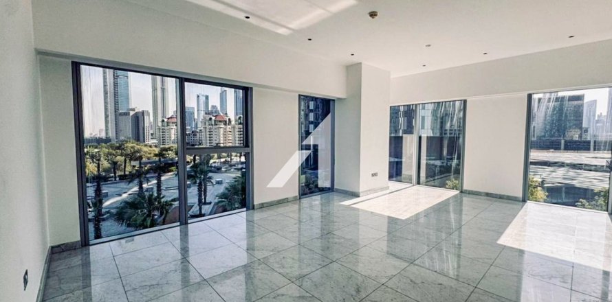 Квартира в Central Park Tower, DIFC, Дубай, студия, 84м², № 84509
