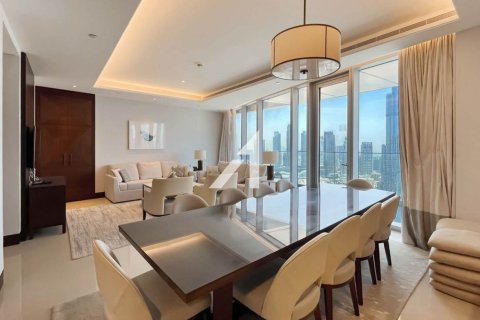 Apartamento en Downtown Dubai (Downtown Burj Dubai), Dubai, 4 dormitorios, 236 m², № 84508 - foto 7