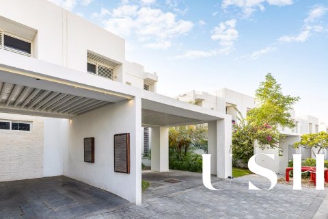 تاون هاوس في Arabella Townhouses, مُدُنْ, دبي 3 غرف نوم, 268 م² رقم 39649 - صورة 12