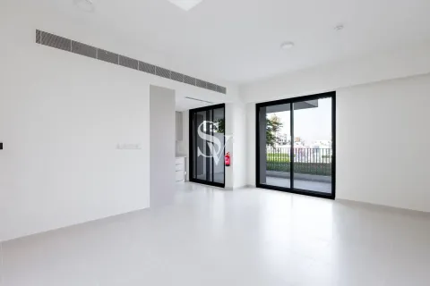 Townhouse in Arabian Ranches 3, Dubai 3 bedrooms, 126 sq.m. № 114598 - photo 2
