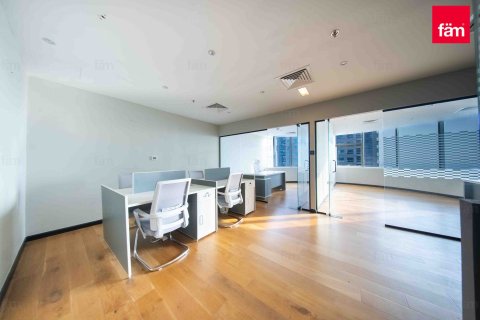 Oficina en Dubai, 104.5 m², № 55609 - foto 1