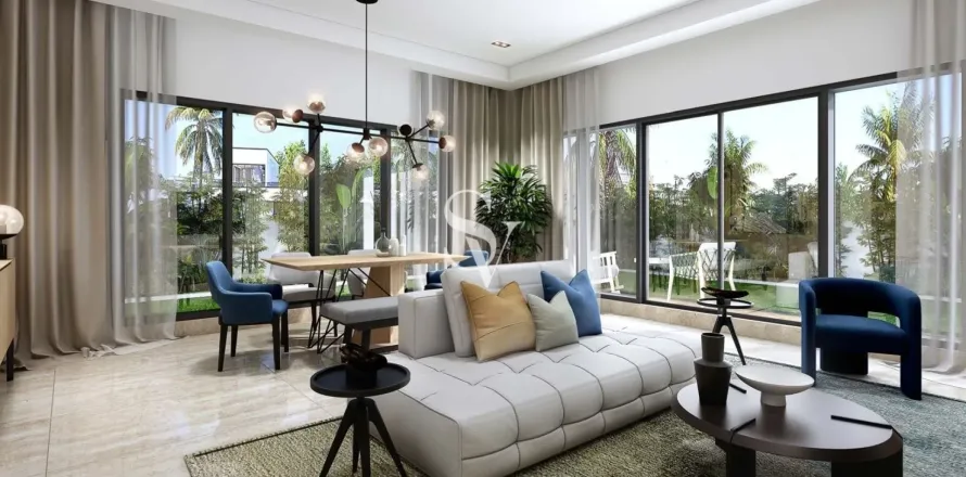 Таунхаус в Дубай Инвестмент Парке, Дубай, 5 спален, 326м², № 68146