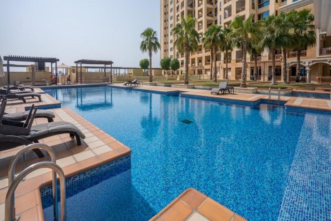 Apartment in Marina Residences, Palm Jumeirah, Dubai 3 bedrooms, 234.49 sq.m. № 137948 - photo 8