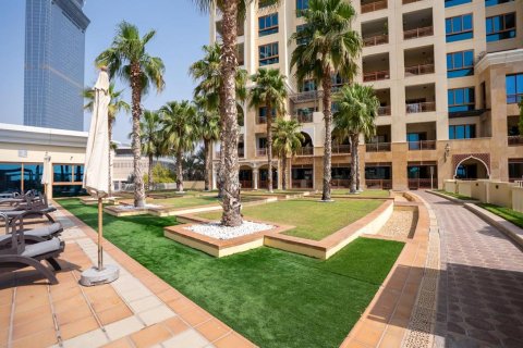 Apartment in Marina Residences, Palm Jumeirah, Dubai 3 bedrooms, 234.49 sq.m. № 137948 - photo 19