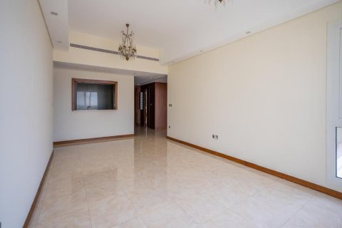 Apartment in Marina Residences, Palm Jumeirah, Dubai 3 bedrooms, 234.49 sq.m. № 137948 - photo 9