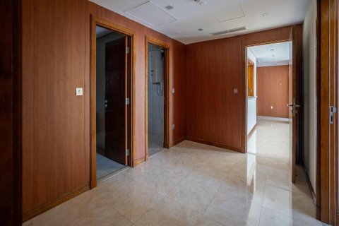 Apartment in Marina Residences, Palm Jumeirah, Dubai 3 bedrooms, 234.49 sq.m. № 137948 - photo 14