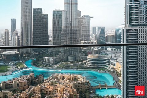 Apartment in Downtown Dubai (Downtown Burj Dubai), Dubai 2 bedrooms, 111.5 sq.m. № 109399 - photo 2