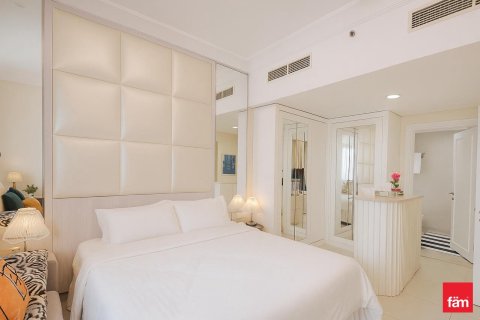Apartment in Downtown Dubai (Downtown Burj Dubai), Dubai 1 bedroom, 81.8 sq.m. № 109401 - photo 8