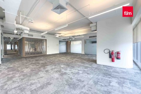 Bureau à Business Bay, Dubai, 1843.1 m², № 93616 - photo 11