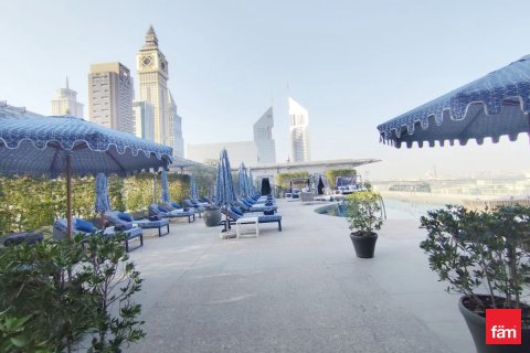 Apartment in DIFC, Dubai 4 bedrooms, 255.9 sq.m. № 109395 - photo 16