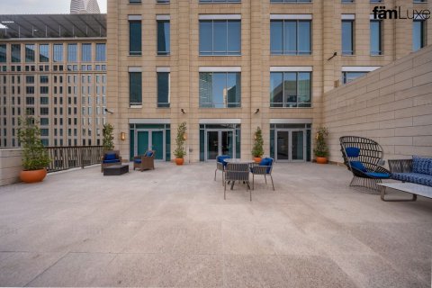 Apartment in DIFC, Dubai 4 bedrooms, 255.9 sq.m. № 109395 - photo 17