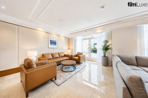 Apartment in DIFC, Dubai 4 bedrooms, 255.9 sq.m. № 109395 - photo 11
