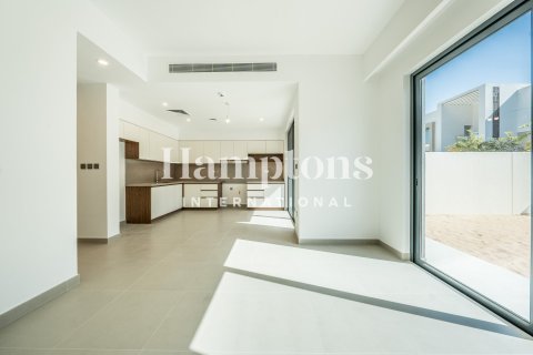 Adosado en Arabian Ranches 2, Dubai, 3 dormitorios, 140.00017585 m², № 112323 - foto 3