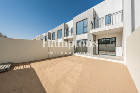 Adosado en Arabian Ranches 2, Dubai, 3 dormitorios, 140.00017585 m², № 112323 - foto 6