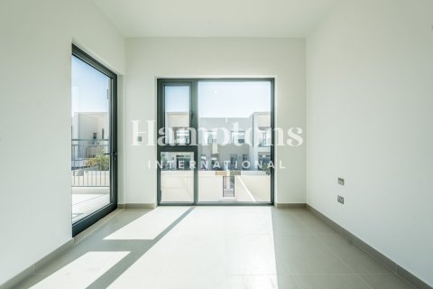 Adosado en Arabian Ranches 2, Dubai, 3 dormitorios, 140.00017585 m², № 112323 - foto 19