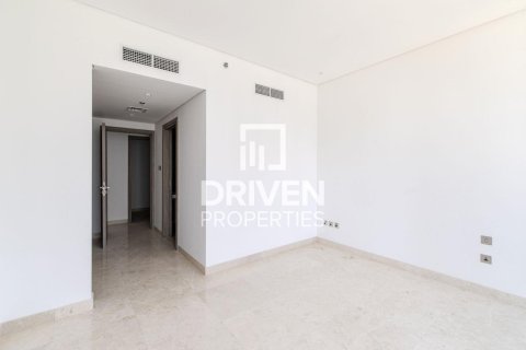 Apartment in Business Bay, Dubai 2 bedrooms, 157.01 sq.m. № 135757 - photo 8