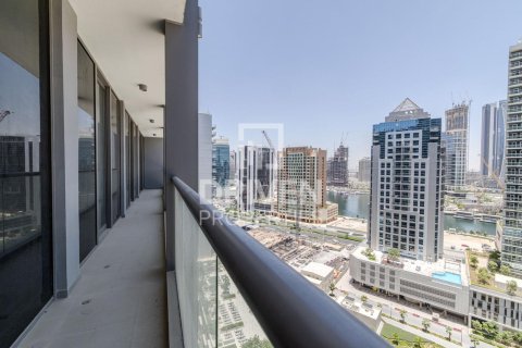 Apartment in Business Bay, Dubai 2 bedrooms, 157.01 sq.m. № 135757 - photo 20