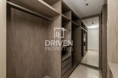 Apartment in Business Bay, Dubai 2 bedrooms, 157.01 sq.m. № 135757 - photo 12