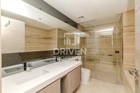 Apartment in Business Bay, Dubai 2 bedrooms, 157.01 sq.m. № 135757 - photo 14