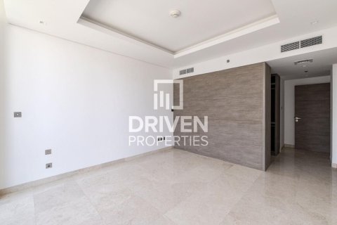 Apartment in Business Bay, Dubai 2 bedrooms, 157.01 sq.m. № 135757 - photo 11