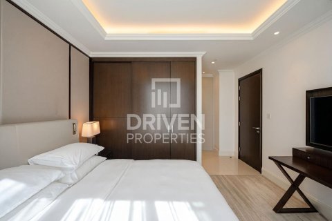 Appartement à The Address Residence Fountain Views, Downtown Dubai (Downtown Burj Dubai), Dubai, 1 chambre, 77.95 m², № 135767 - photo 4