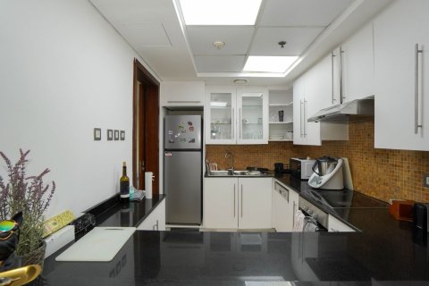 Apartment in 8 BOULEVARD WALK in Downtown Dubai (Downtown Burj Dubai), Dubai 2 bedrooms, 152 sq.m. № 69273 - photo 2