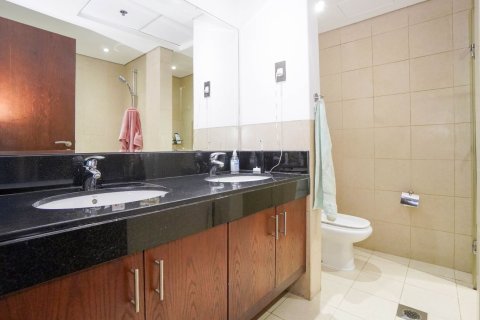 Apartment in 8 BOULEVARD WALK in Downtown Dubai (Downtown Burj Dubai), Dubai 2 bedrooms, 152 sq.m. № 69273 - photo 18