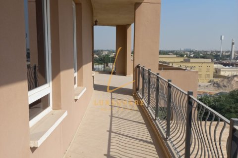 Apartamento en Uptown Motor City, Motor City, Dubai, 2 dormitorios, 182 m², № 69267 - foto 20