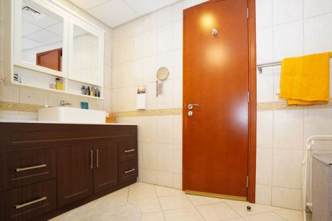 Купить квартиру в Motor City, Дубай: 2 спальни, 157м², № 69266 - фото 18