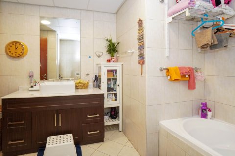 Купить квартиру в Motor City, Дубай: 2 спальни, 157м², № 69266 - фото 22