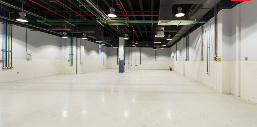 Oficina en Al Furjan, Dubai, 224.1 m², № 77821