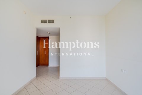 Apartment in The Views 1, The Views, Dubai 2 bedrooms, 131.73645400 sq.m. № 108919 - photo 6