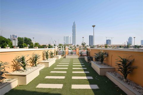 Townhouse in Jumeirah Village Triangle, Dubai 2 bedrooms, 152 sq.m. № 43932 - photo 1