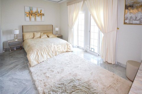 Townhouse in Jumeirah Village Triangle, Dubai 2 bedrooms, 152 sq.m. № 43932 - photo 5