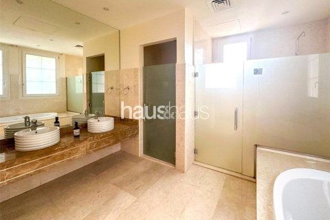 Villa en Emirates Hills, Dubai, 6 dormitorios, 860 m², № 43935 - foto 27